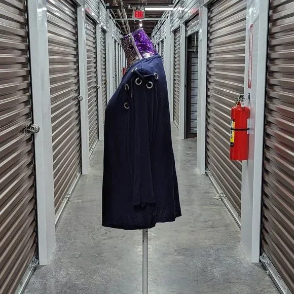 Alison Andrews XL Soft Navy Blue Long Sleeve Shirt w Metal Criss Cross Shoulder - Picture 3 of 7